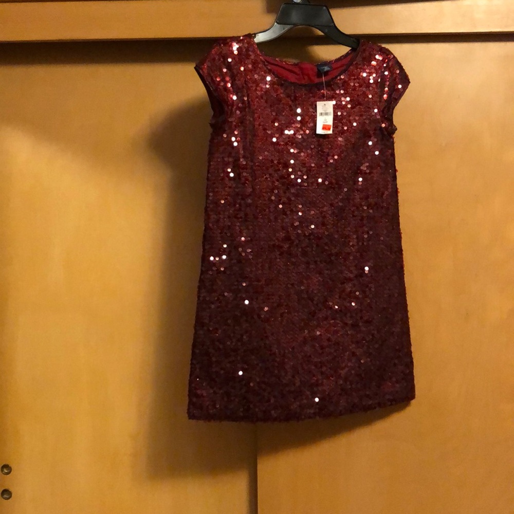 GapKids L Size 10 - never worn tags on (Burgundy)